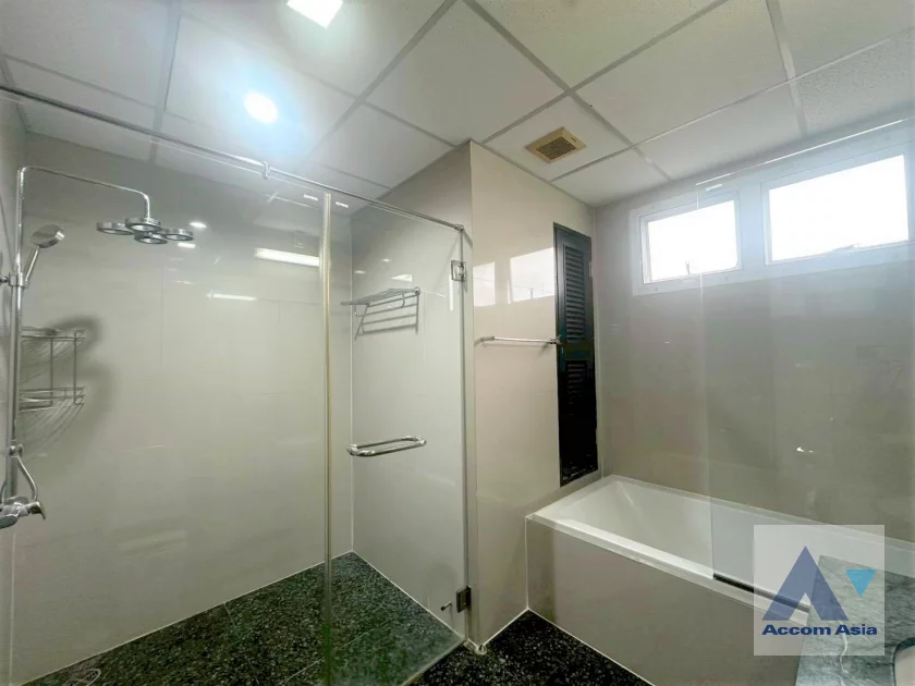 16  2 br Apartment for rent and sale in Sukhumvit ,Bangkok BTS Ekkamai at Low Rise Residence AA46365