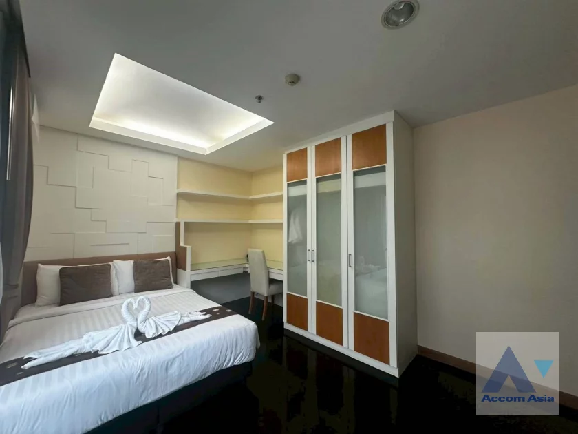 12  2 br Apartment for rent and sale in Sukhumvit ,Bangkok BTS Ekkamai at Low Rise Residence AA46365