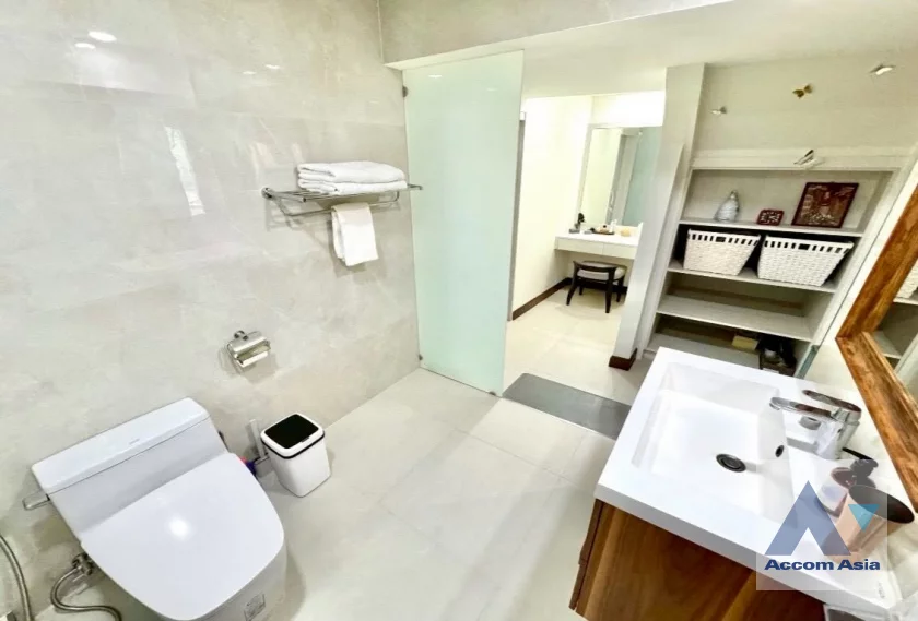 27  3 br Condominium for rent and sale in Sukhumvit ,Bangkok BTS Phrom Phong at Supalai Place   AA46366
