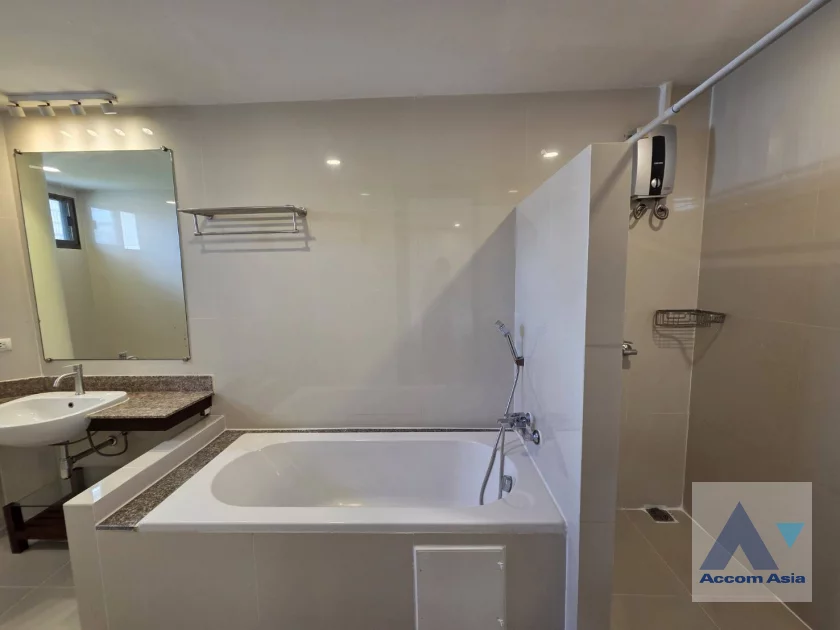 11  2 br Apartment For Rent in Sukhumvit ,Bangkok BTS Thong Lo at Comfortable for living AA46370