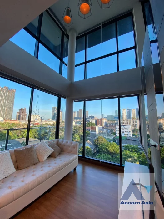  1  2 br Condominium for rent and sale in Sukhumvit ,Bangkok BTS Punnawithi at The Unique Sukhumvit 62/1 AA46371