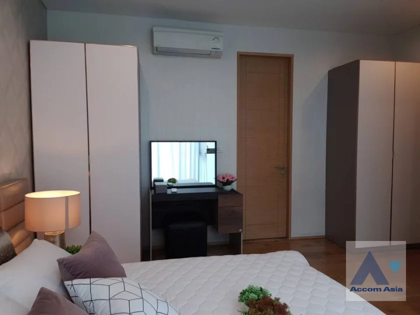 6  1 br Condominium for rent and sale in Sathorn ,Bangkok BRT Nararam 3 at The Breeze Narathiwas AA46372