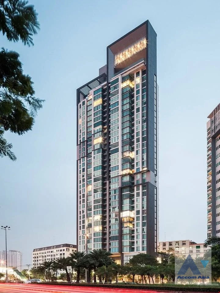  2  1 br Condominium for rent and sale in Sathorn ,Bangkok BRT Nararam 3 at The Breeze Narathiwas AA46372