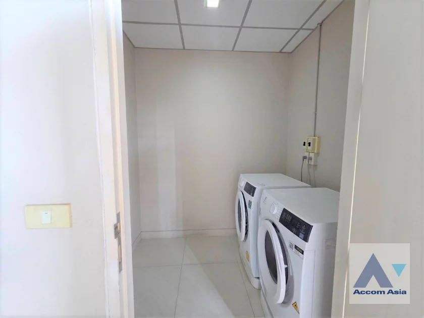 13  2 br Apartment For Rent in Sukhumvit ,Bangkok BTS Phrom Phong at Oasis at Sukhumvit AA46373