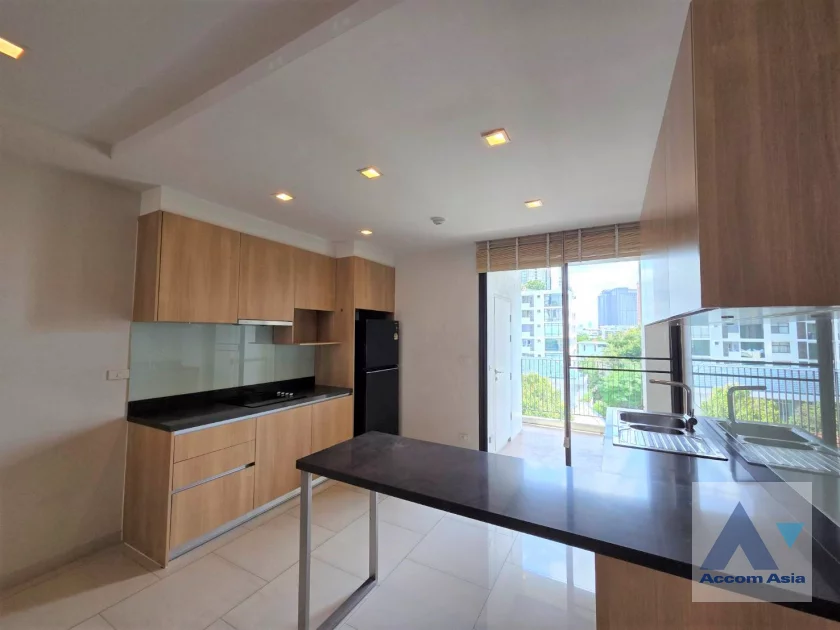  1  2 br Apartment For Rent in Sukhumvit ,Bangkok BTS Phrom Phong at Oasis at Sukhumvit AA46373