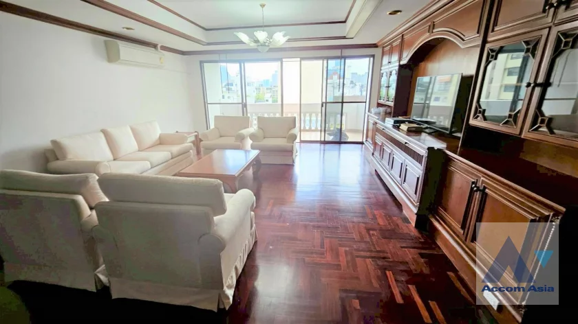  1  3 br Apartment For Rent in Sukhumvit ,Bangkok BTS Nana at The Luxurious Residence AA46374