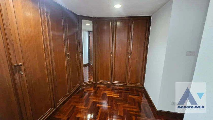 15  3 br Apartment For Rent in Sukhumvit ,Bangkok BTS Nana at The Luxurious Residence AA46374