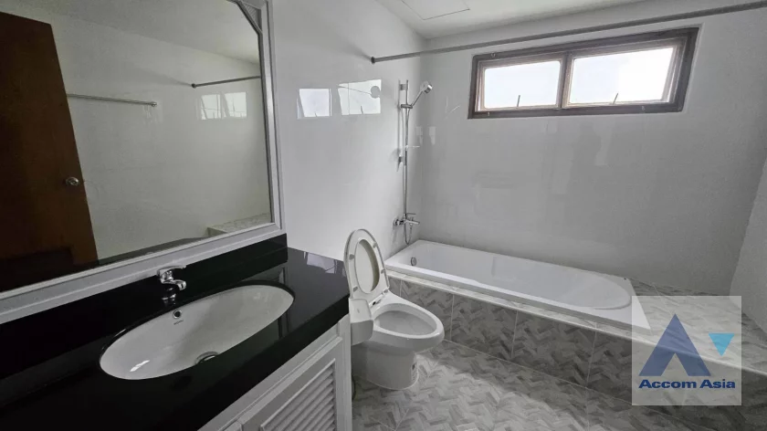 19  3 br Apartment For Rent in Sukhumvit ,Bangkok BTS Nana at The Luxurious Residence AA46374