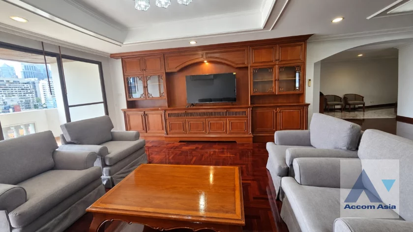  1  3 br Apartment For Rent in Sukhumvit ,Bangkok BTS Nana at The Luxurious Residence AA46374