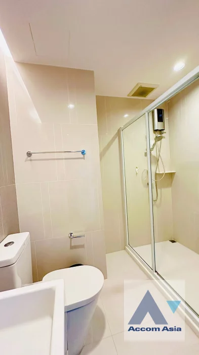 11  2 br Condominium For Sale in Rama 3 ,Bangkok  at The Key Sathorn Charoenraj AA46377