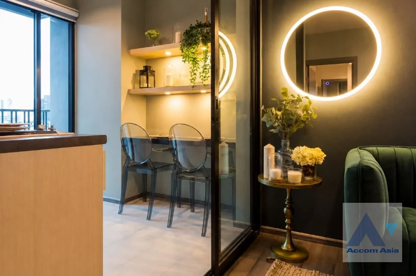  1  Condominium For Sale in Sukhumvit ,Bangkok BTS On Nut at The Base Park West AA46378