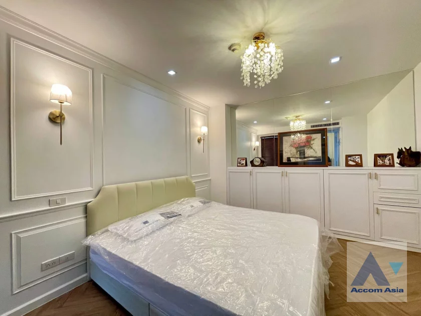 6  1 br Condominium For Rent in Ploenchit ,Bangkok BTS Ratchadamri at Noble Ambience Sarasin AA46379
