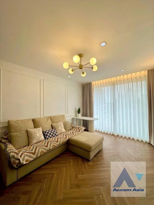  2  1 br Condominium For Rent in Ploenchit ,Bangkok BTS Ratchadamri at Noble Ambience Sarasin AA46379
