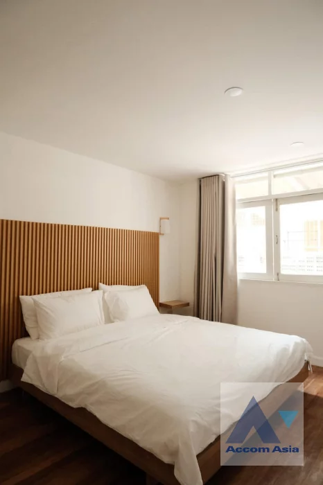 7  3 br Townhouse For Rent in Sukhumvit ,Bangkok BTS Ekkamai AA46385