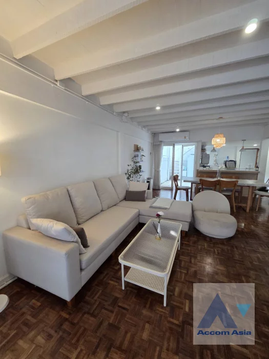  1  3 br Townhouse For Rent in Sukhumvit ,Bangkok BTS Ekkamai AA46385