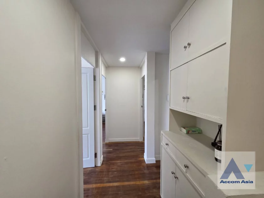 13  3 br Townhouse For Rent in Sukhumvit ,Bangkok BTS Ekkamai AA46385