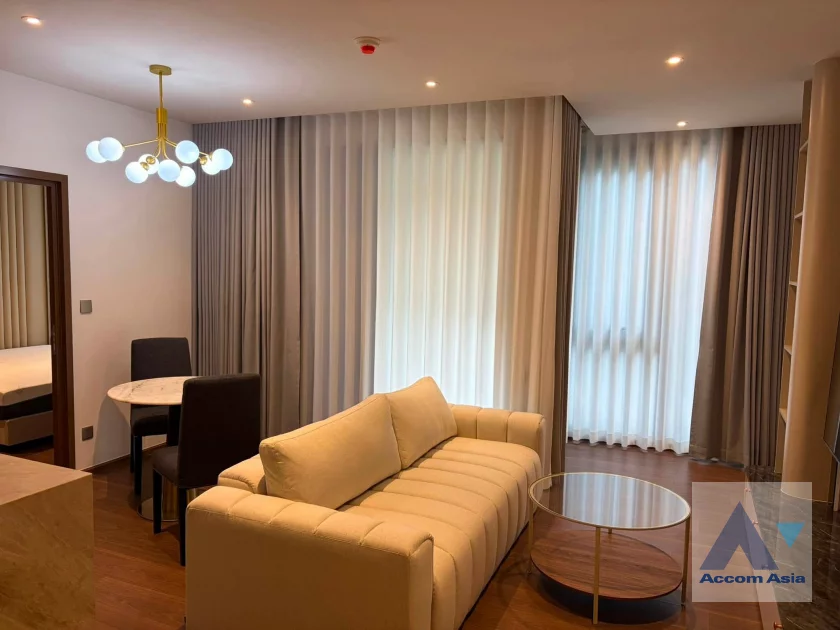  2  1 br Condominium For Rent in Sukhumvit ,Bangkok BTS Ekkamai at Via 61 AA46387