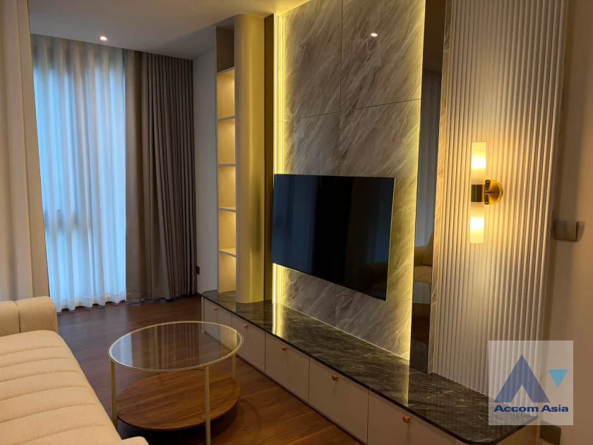 5  1 br Condominium For Rent in Sukhumvit ,Bangkok BTS Ekkamai at Via 61 AA46387