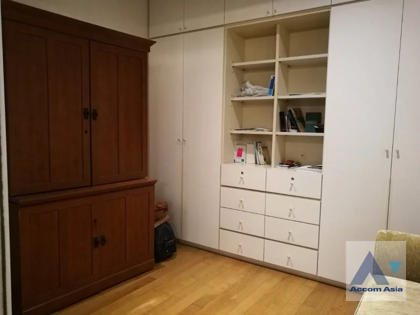 7  2 br Condominium For Sale in Sukhumvit ,Bangkok BTS Phrom Phong at The Madison AA46389