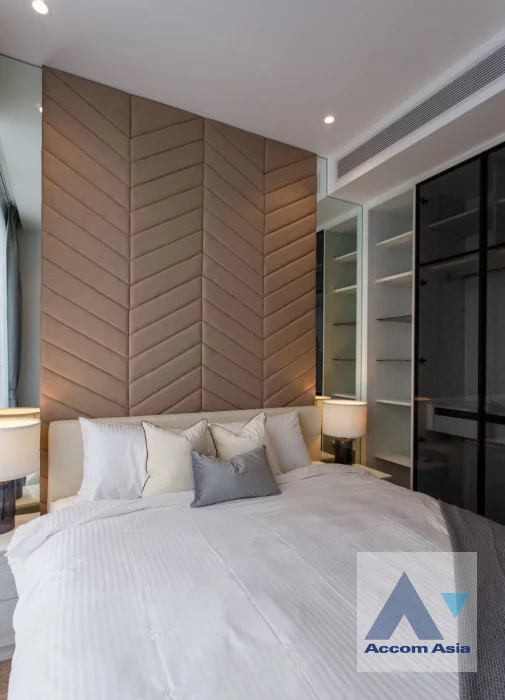 14  2 br Condominium For Rent in Ploenchit ,Bangkok BTS Ploenchit at MUNIQ Langsuan AA46390