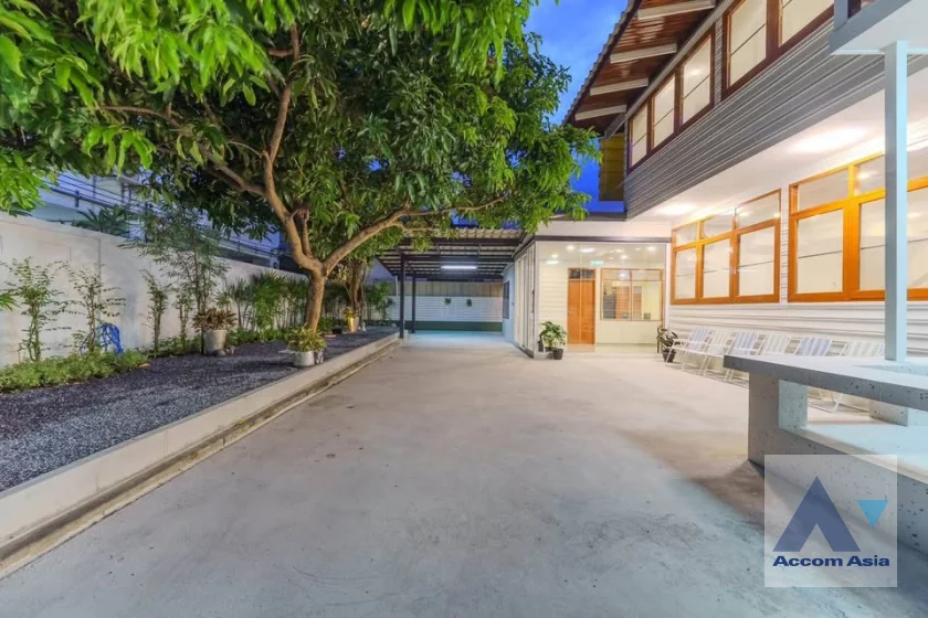 9  House For Rent in Lat Phrao ,Bangkok MRT Lat Phrao AA46400
