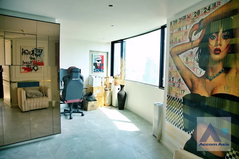 23  4 br Condominium For Sale in Sukhumvit ,Bangkok BTS Thong Lo at Fifty Fifth Tower AA46403