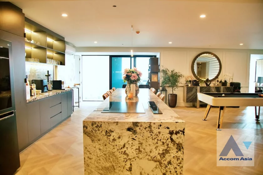 6  4 br Condominium For Sale in Sukhumvit ,Bangkok BTS Thong Lo at Fifty Fifth Tower AA46403