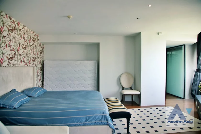 12  4 br Condominium For Sale in Sukhumvit ,Bangkok BTS Thong Lo at Fifty Fifth Tower AA46403