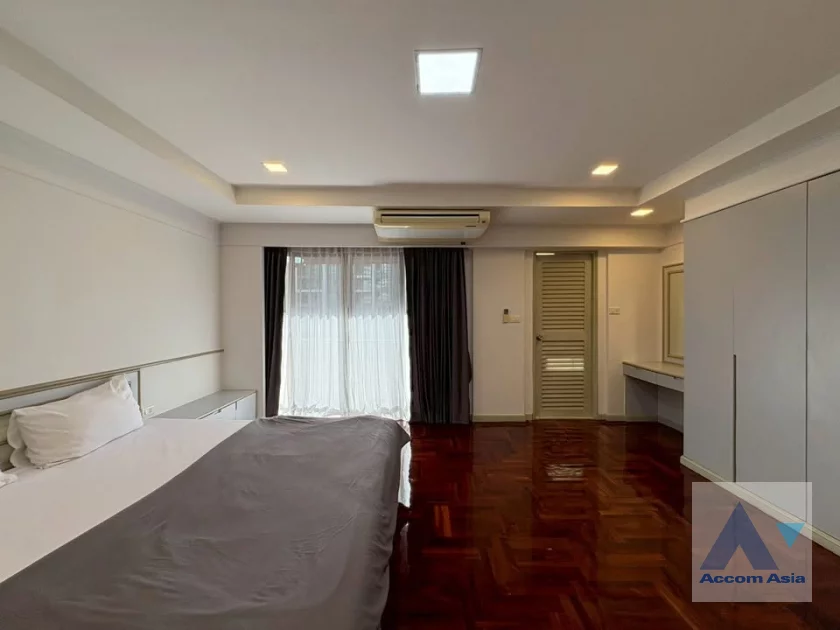 9  3 br Apartment For Rent in Sukhumvit ,Bangkok BTS Phrom Phong at Fully furnished Apartment near Samitivej Hospital 550m AA46404