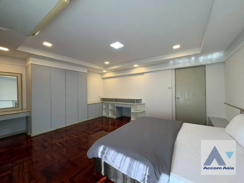 16  3 br Apartment For Rent in Sukhumvit ,Bangkok BTS Phrom Phong at Fully furnished Apartment near Samitivej Hospital 550m AA46404