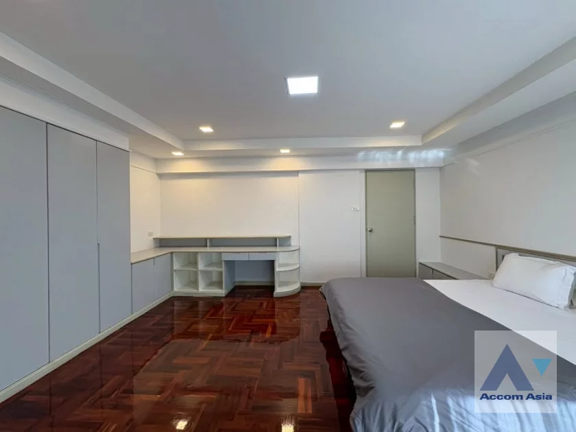 17  3 br Apartment For Rent in Sukhumvit ,Bangkok BTS Phrom Phong at Fully furnished Apartment near Samitivej Hospital 550m AA46404
