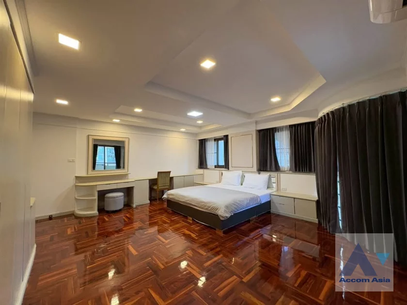 14  3 br Apartment For Rent in Sukhumvit ,Bangkok BTS Phrom Phong at Fully furnished Apartment near Samitivej Hospital 550m AA46404