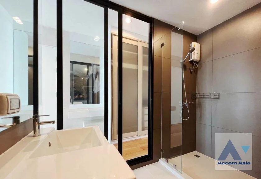 14  2 br Condominium For Rent in Sukhumvit ,Bangkok BTS Ekkamai at Up Ekamai AA46405