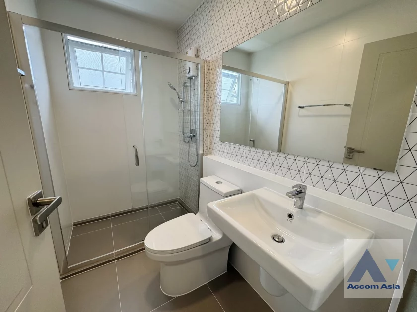 21  3 br House For Rent in Samutprakan ,Samutprakan  at Chaiyapruek Bangna KM15 AA46410