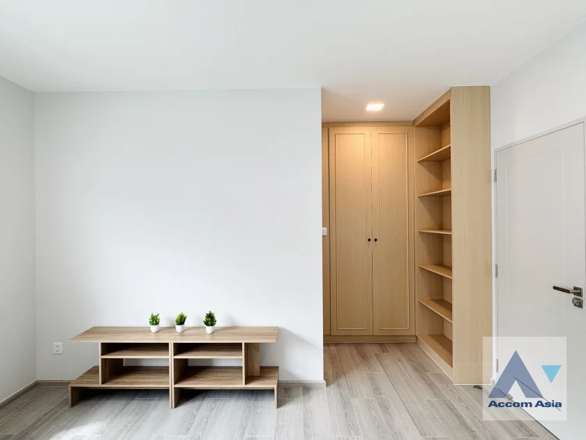14  3 br House For Rent in Samutprakan ,Samutprakan  at Chaiyapruek Bangna KM15 AA46410