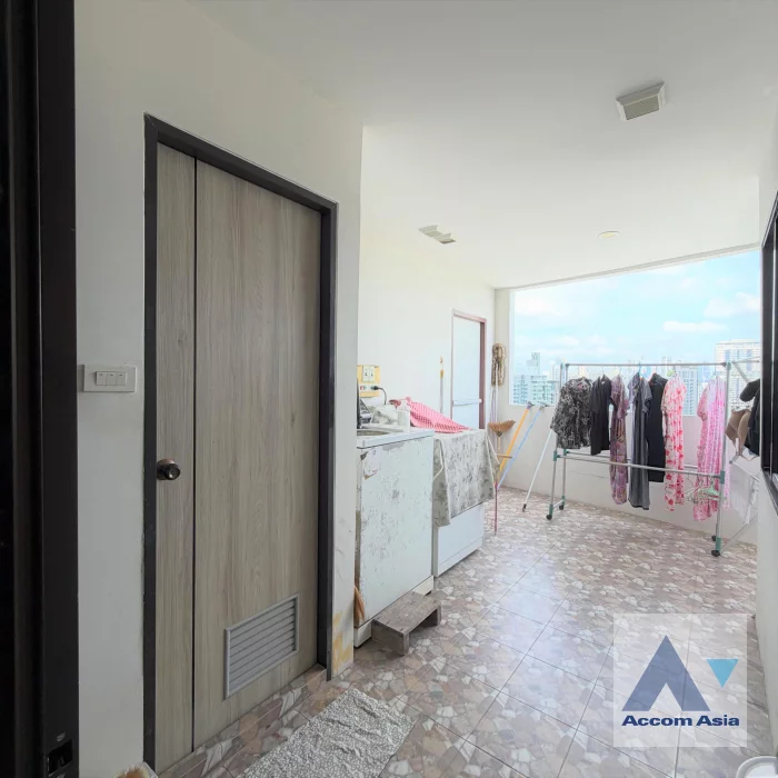 5  3 br Condominium For Sale in Sukhumvit ,Bangkok BTS Thong Lo at Fifty Fifth Tower AA46413