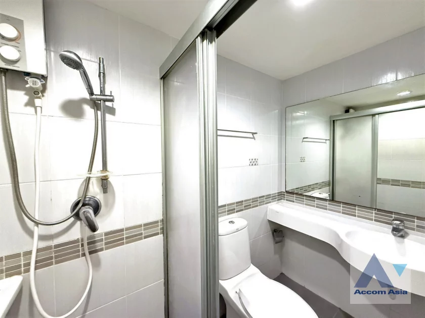 4  1 br Condominium For Rent in Pattanakarn ,Bangkok ARL Hua Mak at Lumpini Srinakarin AA46425
