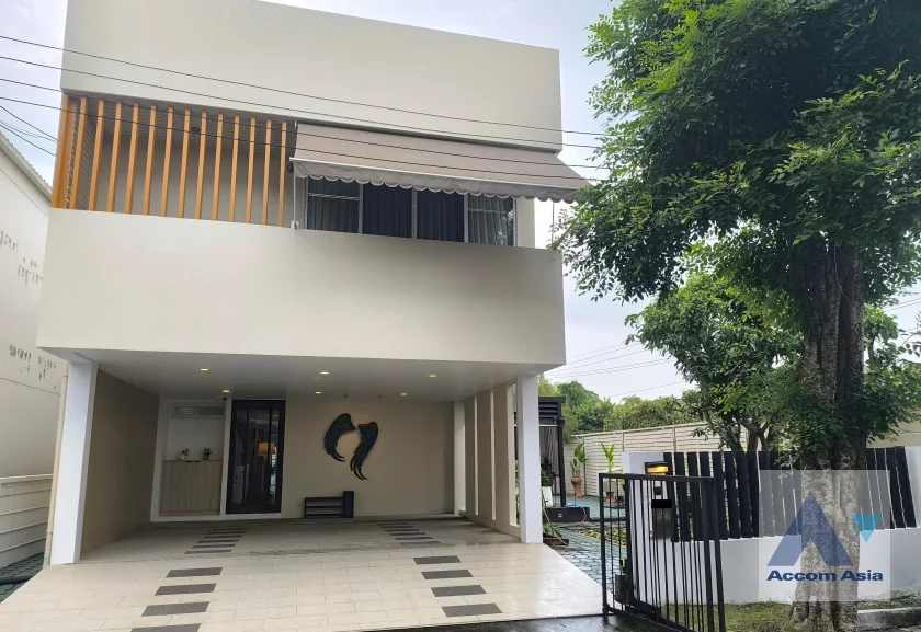  2  4 br House for rent and sale in Krungthep Kreetha ,Bangkok  at Courtyard Villa AA46431