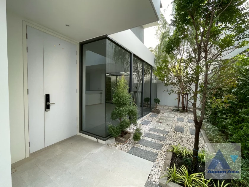 15  3 br House For Rent in Phaholyothin ,Bangkok  at ARKIN VIBHAVADI AA46433