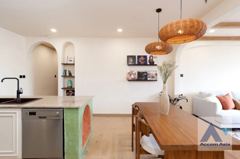 4  2 br Condominium For Sale in Sukhumvit ,Bangkok BTS Nana at Sukhumvit City Resort AA46435