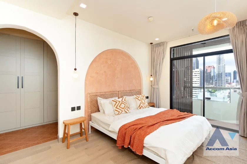 8  2 br Condominium For Sale in Sukhumvit ,Bangkok BTS Nana at Sukhumvit City Resort AA46435