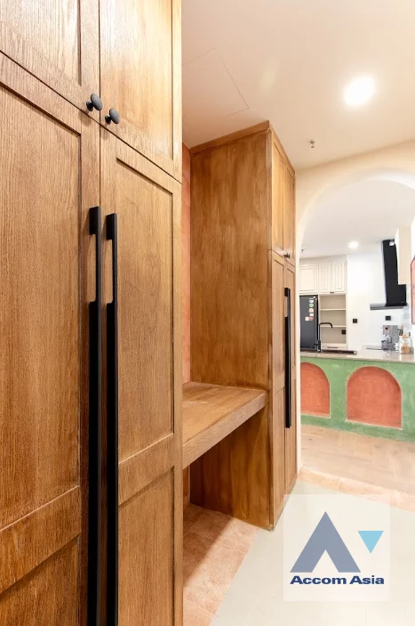 7  2 br Condominium For Sale in Sukhumvit ,Bangkok BTS Nana at Sukhumvit City Resort AA46435