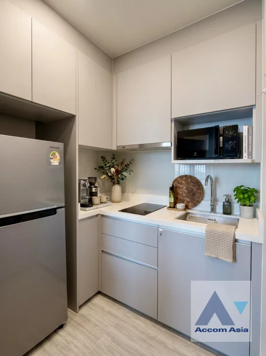 unitFully Furnished |  2 Bedrooms  Condominium For Rent in Samutprakan, Samutprakan  near BTS Bang Na (AA46439)