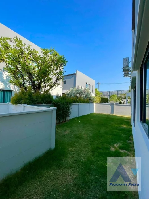 11  4 br House for rent and sale in Samutprakan ,Samutprakan  at Centro Bangna AA46445