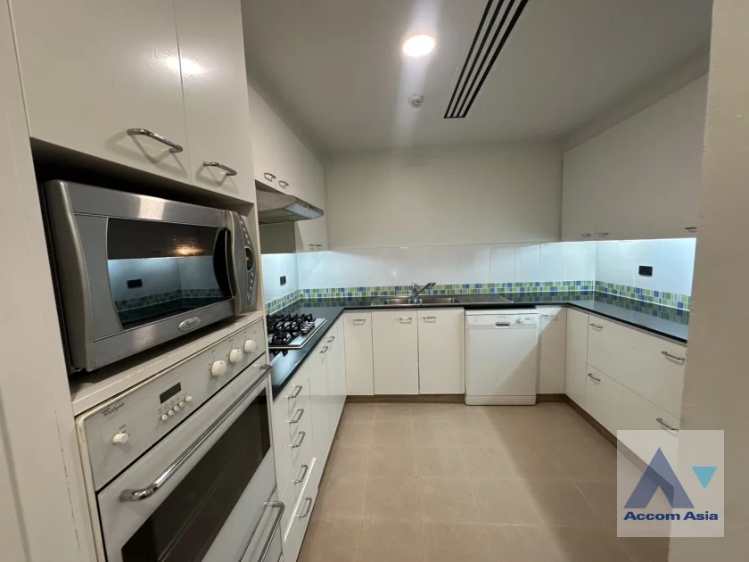 4  3 br Apartment for rent and sale in Sathorn ,Bangkok BTS Sala Daeng - MRT Lumphini at Children Dreaming Place - Garden AA46446