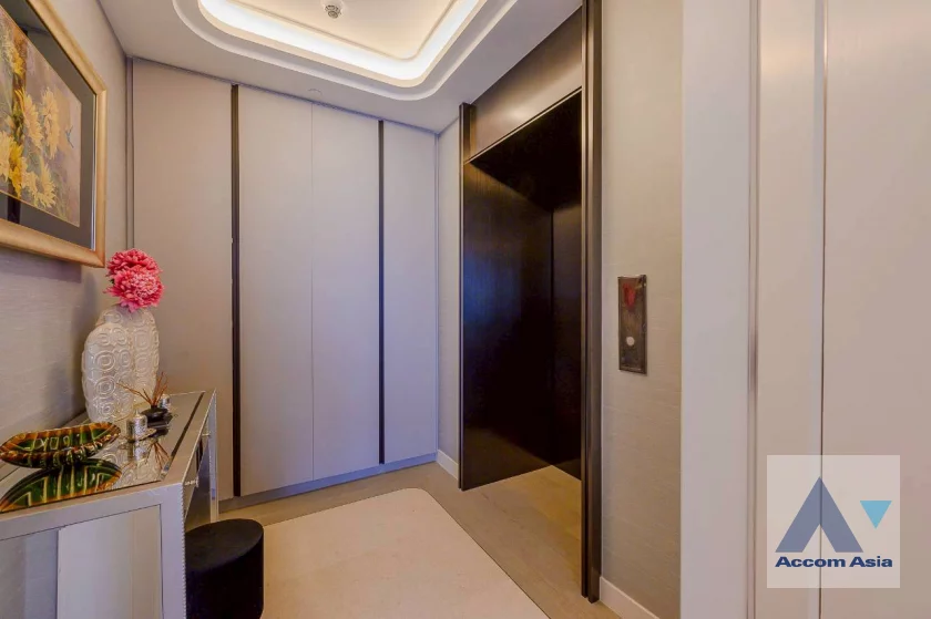 14  2 br Condominium For Rent in Ploenchit ,Bangkok MRT Lumphini at ONE89 wireless AA46451