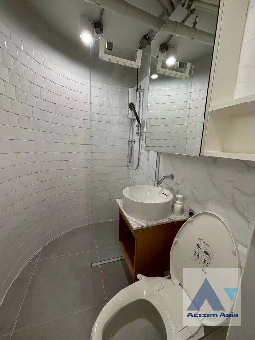 14  2 br Condominium for rent and sale in Silom ,Bangkok BTS Chong Nonsi at ITF Silom Palace AA46453