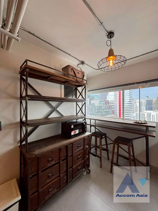 5  2 br Condominium for rent and sale in Silom ,Bangkok BTS Chong Nonsi at ITF Silom Palace AA46453