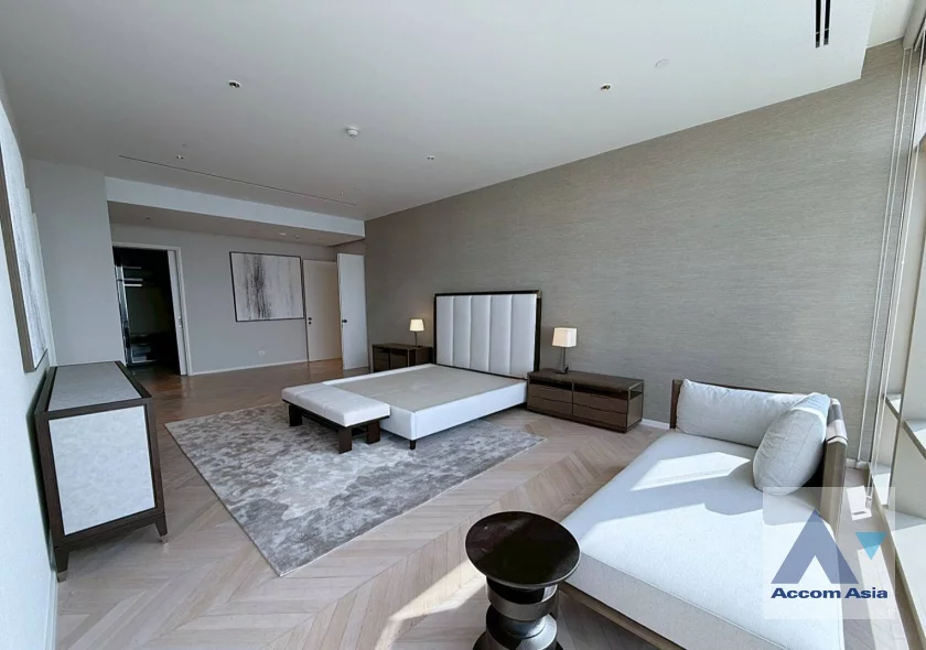 5  4 br Condominium For Rent in Sathorn ,Bangkok BTS Saphan Taksin at Four Seasons Private Residences AA46457