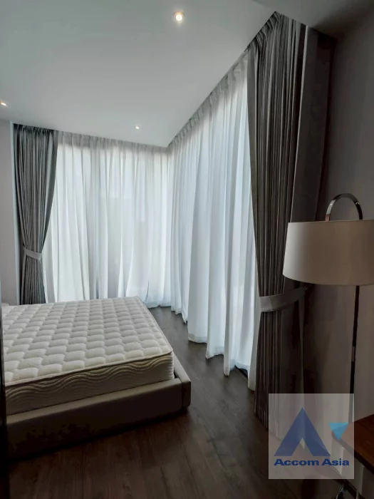 11  2 br Condominium For Rent in Silom ,Bangkok BTS Sala Daeng at ROMM CONVENT AA46465